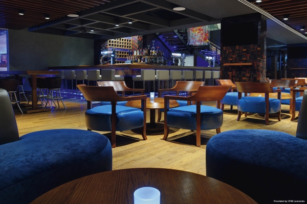 Movenpick Hotel Jumeirah Lakes Towers (Dubai)